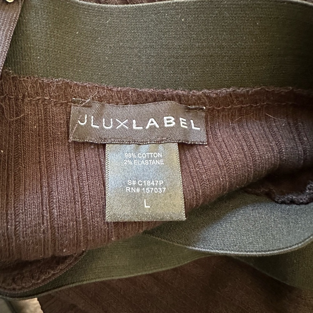 JLUXLABEL Ribbed Shorts - Picture 3 of 3
